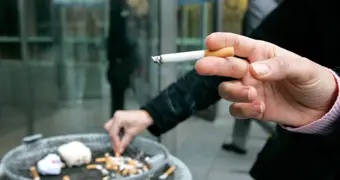 Дым над степью: новая статистика о курении удивила Казахстан