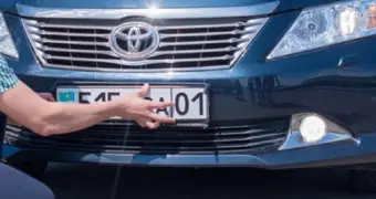 Кому в Казахстане будут выдавать «нестандартные» автомобильные номера: МВД меняет правила с 25 июля