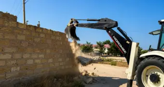 В Курыке под снос пошли свыше 20 незаконных построек