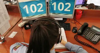 Казахстанец наговорил себе матом на уголовную статью после звонка на «102»