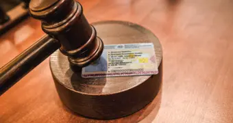 Права забрали без единого нарушения ПДД: казахстанцам объяснили, как такое возможно