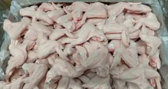 20 тонн куриных крылышек из Беларуси не доехали до Казахстана: груз уничтожили в России