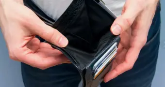 Не выплатил зарплату — готовься к розыску: что меняется в Казахстане с 25 августа