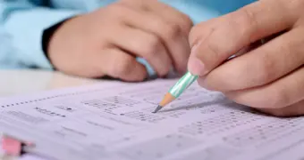 Обещают «слить ответы» на ЕНТ: будущих казахстанских студентов призвали быть начеку