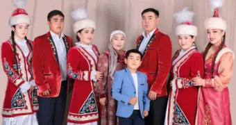 Житель Мангистау стал победителем в республиканском конкурсе отцов