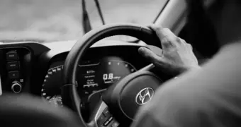 Алматинец ездил с чужими номерами и лишился Hyundai