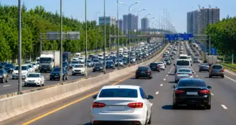 За руль по-новому: что с 25 августа изменилось для водителей в Казахстане