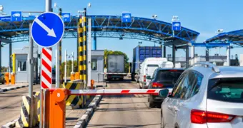 С 1 сентября на границе Казахстана и России изменят движение почти на месяц: что нужно знать водителям