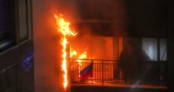 Пожар вспыхнул в жилом комплексе в Актау