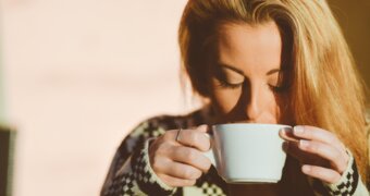 Кардиолог рассказала, действительно ли кофе повышает давление