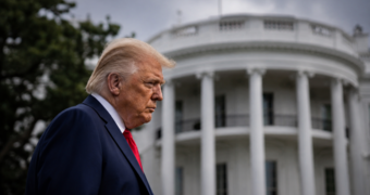 От Трампа начали уходить ключевые люди: что происходит в Белом доме