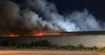 Что горело напротив Ледового дворца в Актау