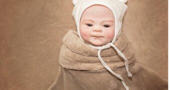 Кукла за полмиллиона и «свидетельство о рождении»: полиция проверила объявления в Казахстане