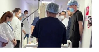 Последний путь ради трех жизней: медики в Астане выстроились в «коридор почета»