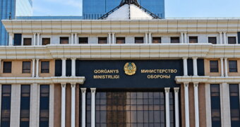 Президент поручил проверить состояние дел в Министерстве обороны