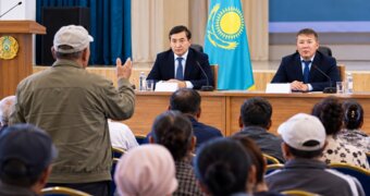 Задайте вопросы напрямую: аким пригорода Актау встретится с жителями
