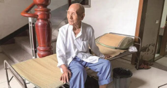 Кола вместо строгой диеты: 101-летний долгожитель удивил даже молодых