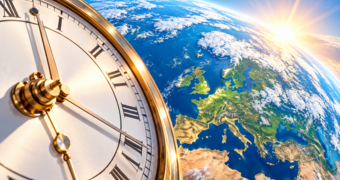 С 20 мая 2027 года время начнут считать по-новому — что изменится для людей