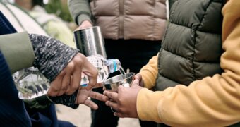 Жители Актау устали от пьяных компаний — полиция устроила рейд