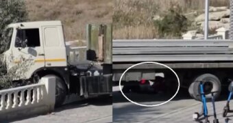 Фура вылетела с дороги на набережную в Актау