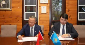Три года в Казахстане, один в Китае — студентам открыли путь к двум дипломам