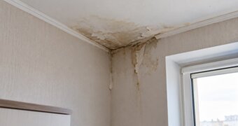 В Актау суд обязал ПКСК выплатить 426 тысяч теңге за затопленную квартиру