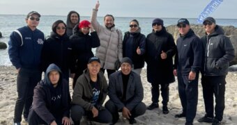 «Моржи» в Актау открыли новый сезон совместным заплывом на километр