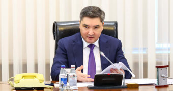 Бектенов объявил о больших переменах в Казахстане — что ждёт зарплаты и бизнес