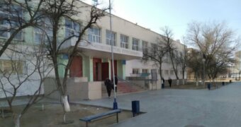 Учителя школы №12 в Актау второй месяц не могут добиться правильного расчёта зарплаты
