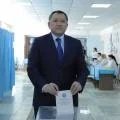 Глава Мангистау Нурлан Ногаев проголосовал на выборах в Мажилис и маслихаты