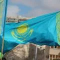 Жителей Актау призывают участвовать в акции с вывешиванием государственного флага