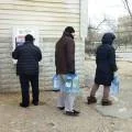Мы вынуждены покупать бутыли: жители дома в 11 микрорайоне Актау пожаловались на отсутствие питьевой воды