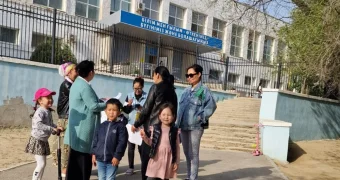 Жители 9 микрорайона Актау жалуются на отсутствие нулевого класса в школе их района