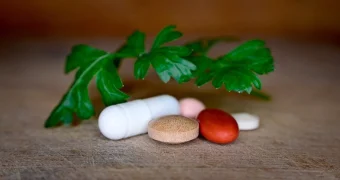 БАДы с доказанной эффективностью: Что нужно знать о влиянии биодобавок на организм?