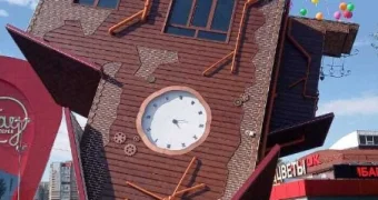 Первый в Казахстане перевернутый дом появится в Актау