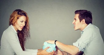 В Мангистау женщина взыскала с мужа алименты на свое содержание