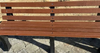 Акимат Актау закупает скамейки и урны на 182 миллиона тенге