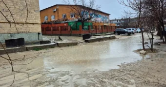 В Актау  жители сообщают о большом скоплении дождевой воды