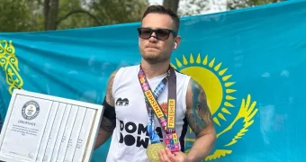 Рекордсмен из Актау принял участие в Лондонском марафоне