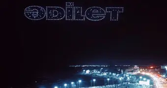 Карта Казахстана в небе и десять тысяч зрителей: как в Актау прошел Open Air "ӘDILET EVENT"