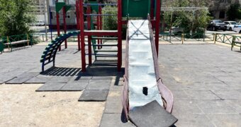 Детские площадки в Актау оказались в поле зрения прокуратуры: проверка продолжается
