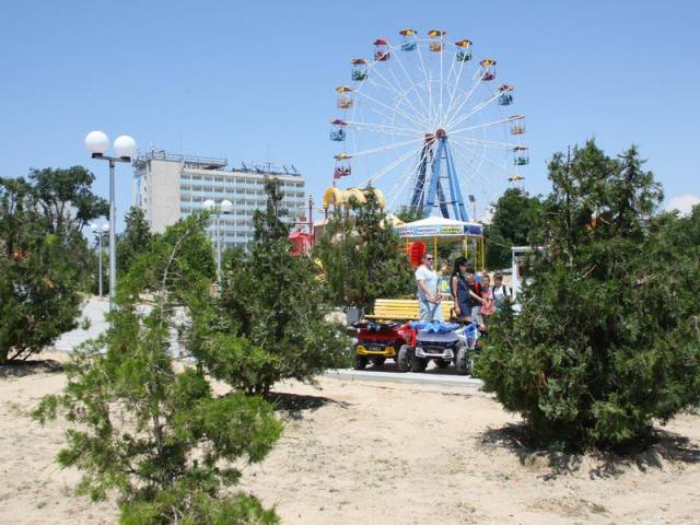 акбота актау аттракционы. акбота актау. парк акбота актау. актау парк. Tetysblu актау.