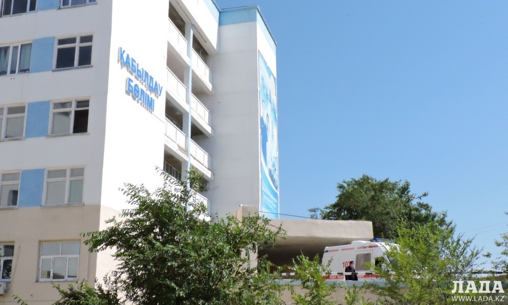Мангистауская областная больница. Фото автора