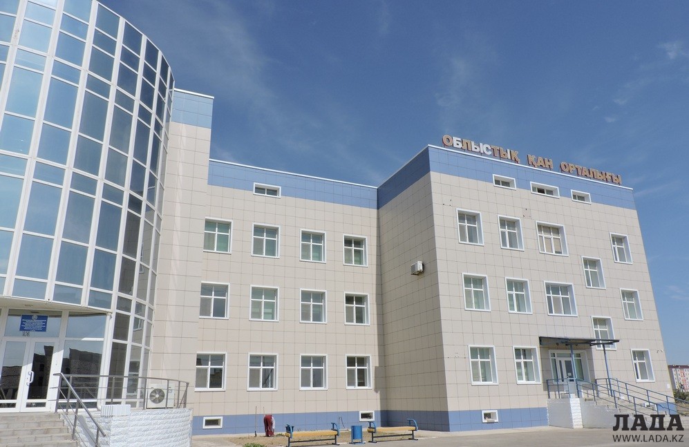 Здание областного центра крови. Фото автора