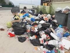 Мусор на побережье