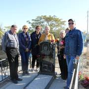 Установлен памятник