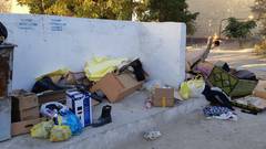 По адресу: 1-30 мусор не вывозится вовремя