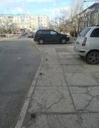 Освободите тротуар!