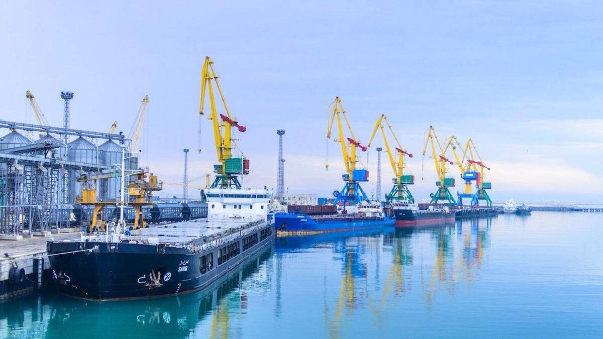 Порт Актау/casp-geo.ru