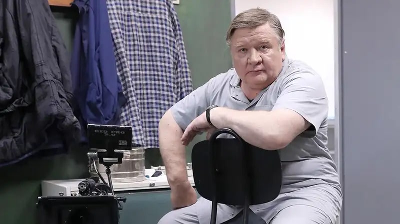 Актер из "Солдатов" и "Бедной Насти" Роман Мадянов отказался от работы из-за болезни